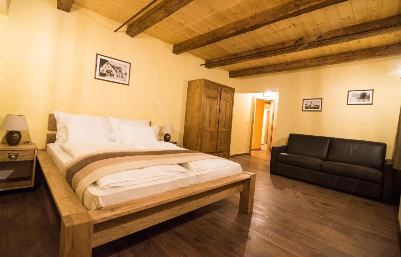 Gorska Reka Guesthouse ซเร็ตเช ภายนอก รูปภาพ