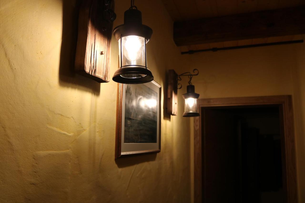 Gorska Reka Guesthouse ซเร็ตเช ภายนอก รูปภาพ