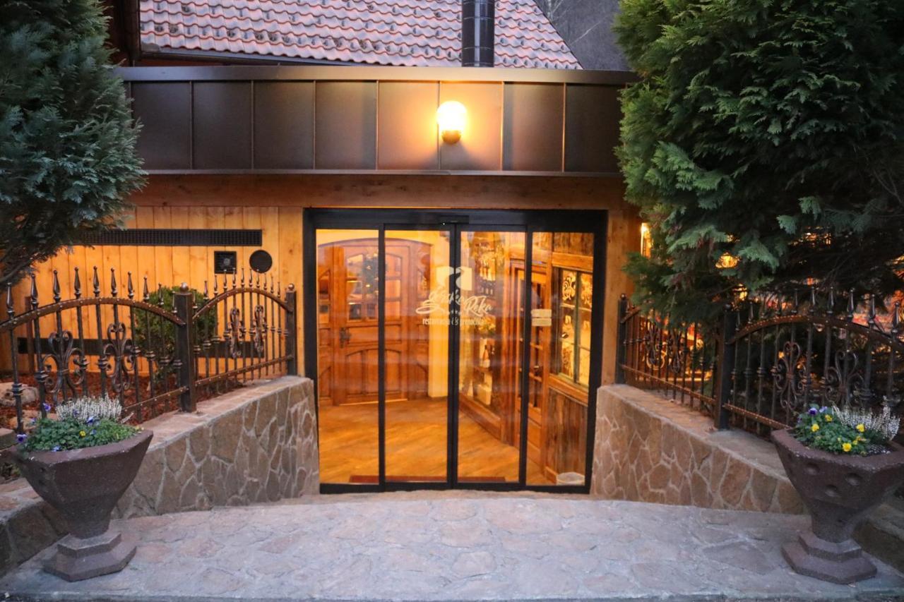 Gorska Reka Guesthouse ซเร็ตเช ภายนอก รูปภาพ